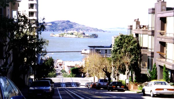 Alcatraz from Hyde & Lombard